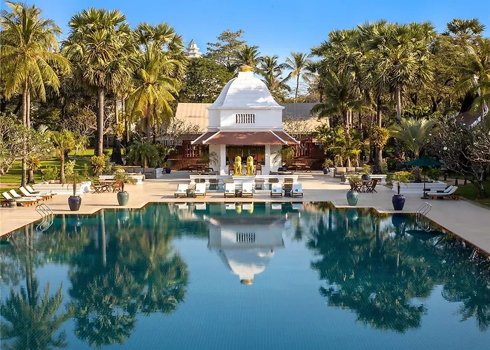 Raffles Grand D'angkor 5*