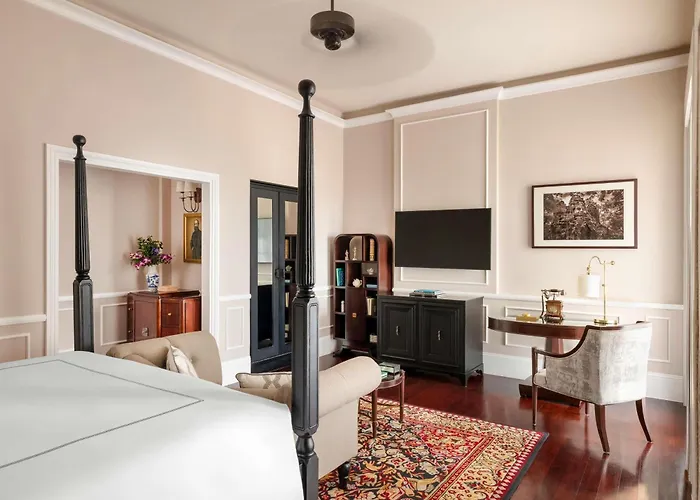 Raffles Grand D'angkor 5*